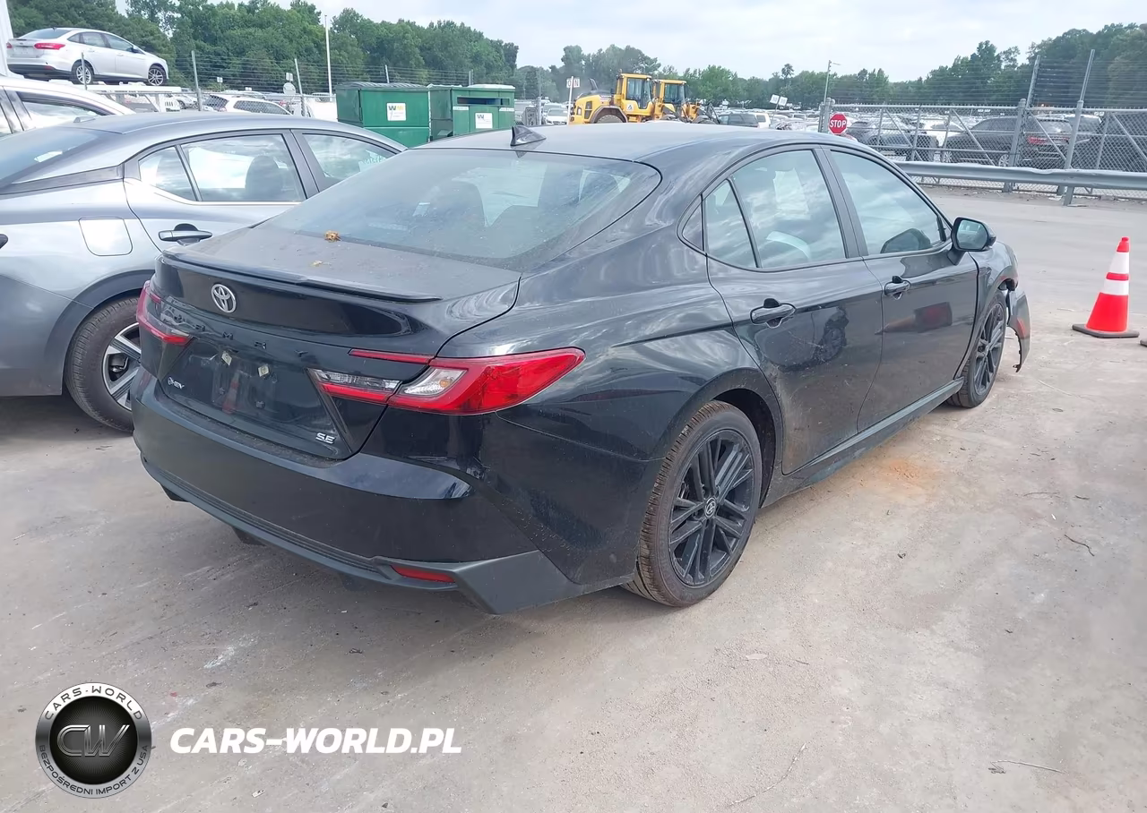 2025 Toyota Camry Se VIN:4T1DAACK8SU584639 - 4
