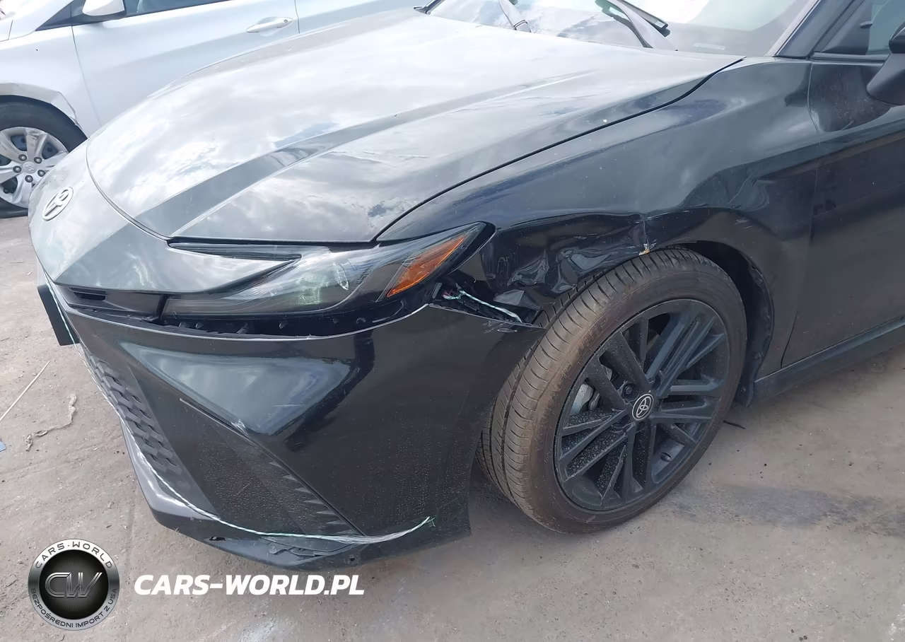 2025 Toyota Camry Se VIN:4T1DAACK8SU584639 - 6