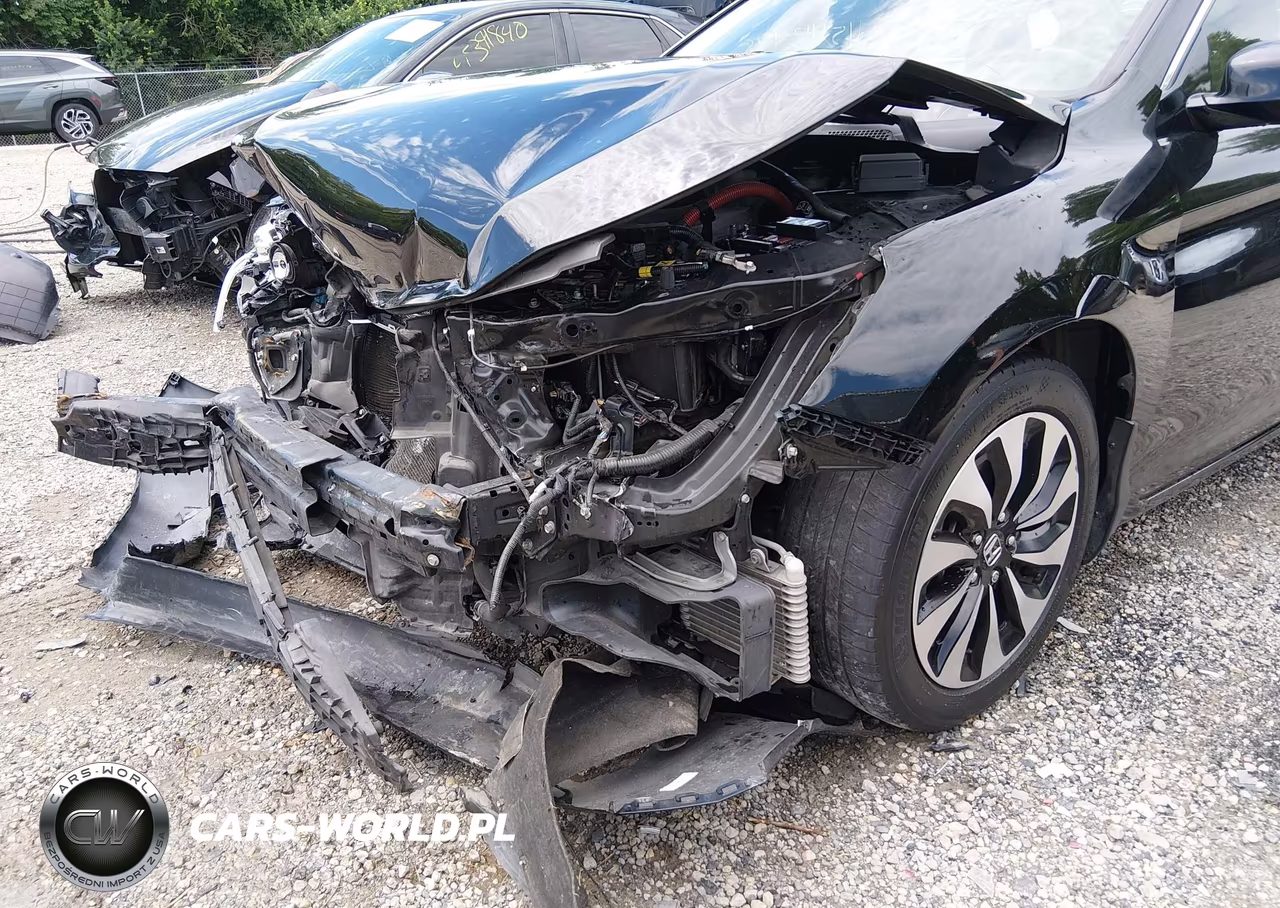 2017 Honda Accord Hybrid Ex-L VIN:JHMCR6F55HC004580 - 6