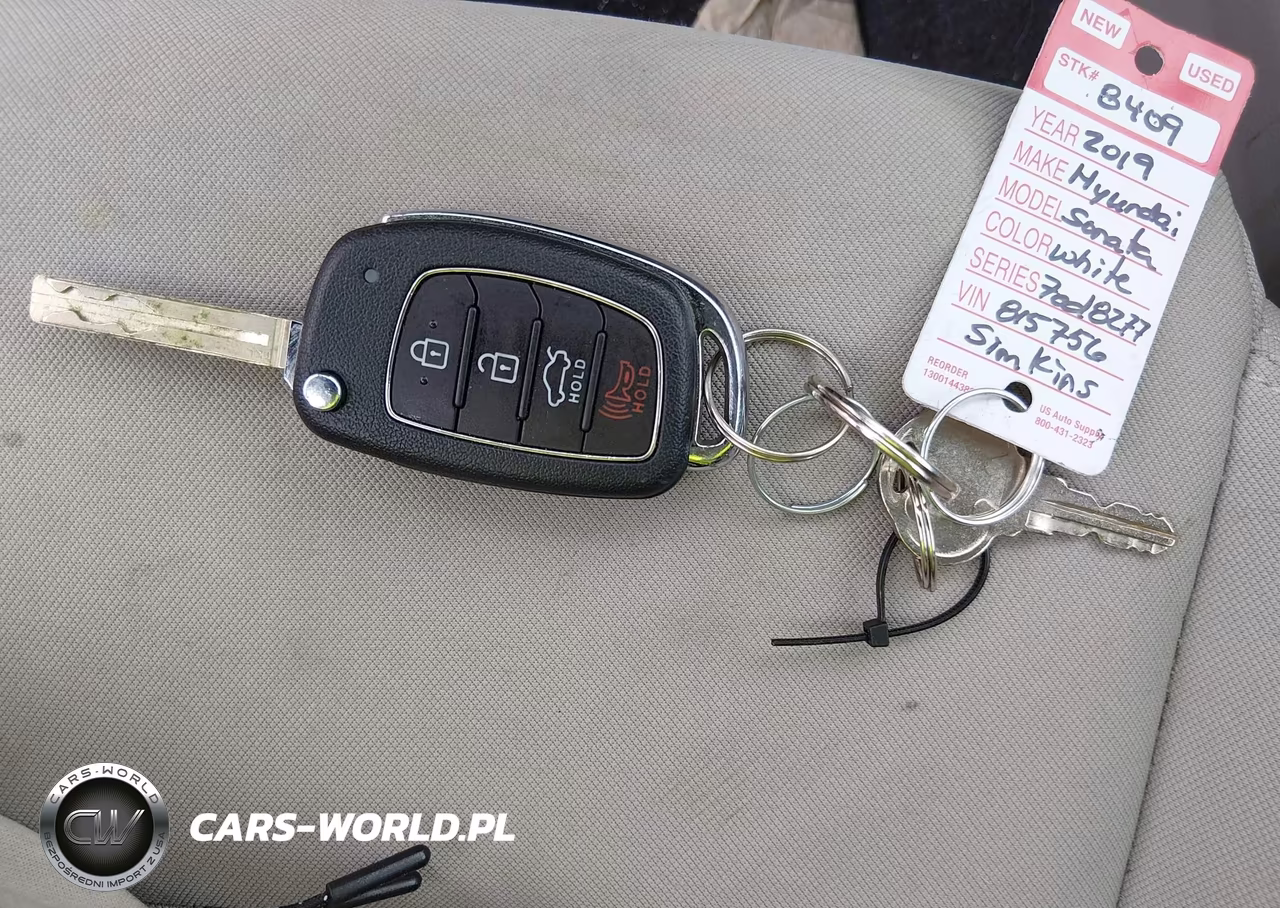 2019 Hyundai Sonata Se VIN:5NPE24AF8KH815756 - 11