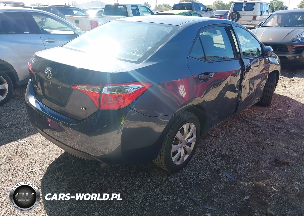 2014 Toyota Corolla Le VIN:5YFBURHE1EP010051 - 4