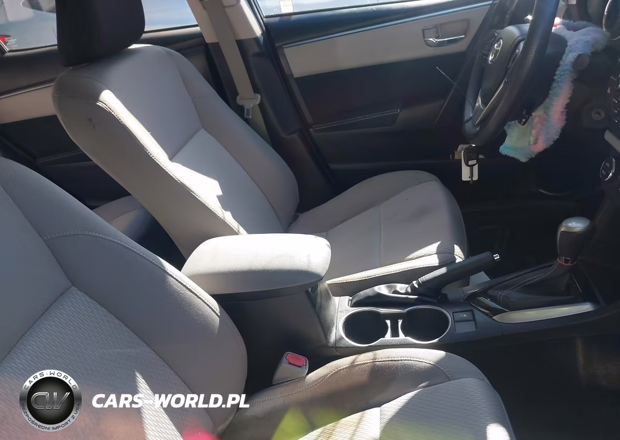 2014 Toyota Corolla Le VIN:5YFBURHE1EP010051 - 5