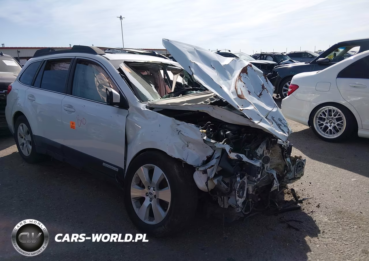 2012 Subaru Outback 3.6R Limited – zdjęcie 1 z 15