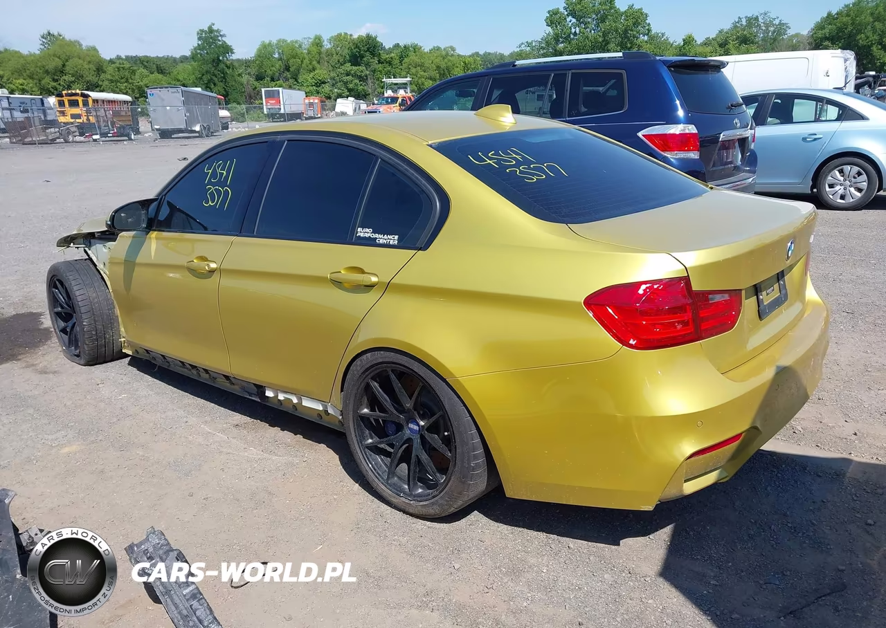 2015 BMW M3 VIN:WBS3C9C56FP804554 - 3