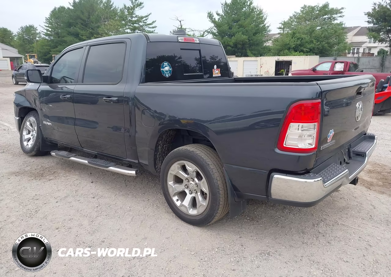 2021 Ram 1500 Big Horn 4X2 5'7 Box VIN:1C6RREFGXMN813585 - 3