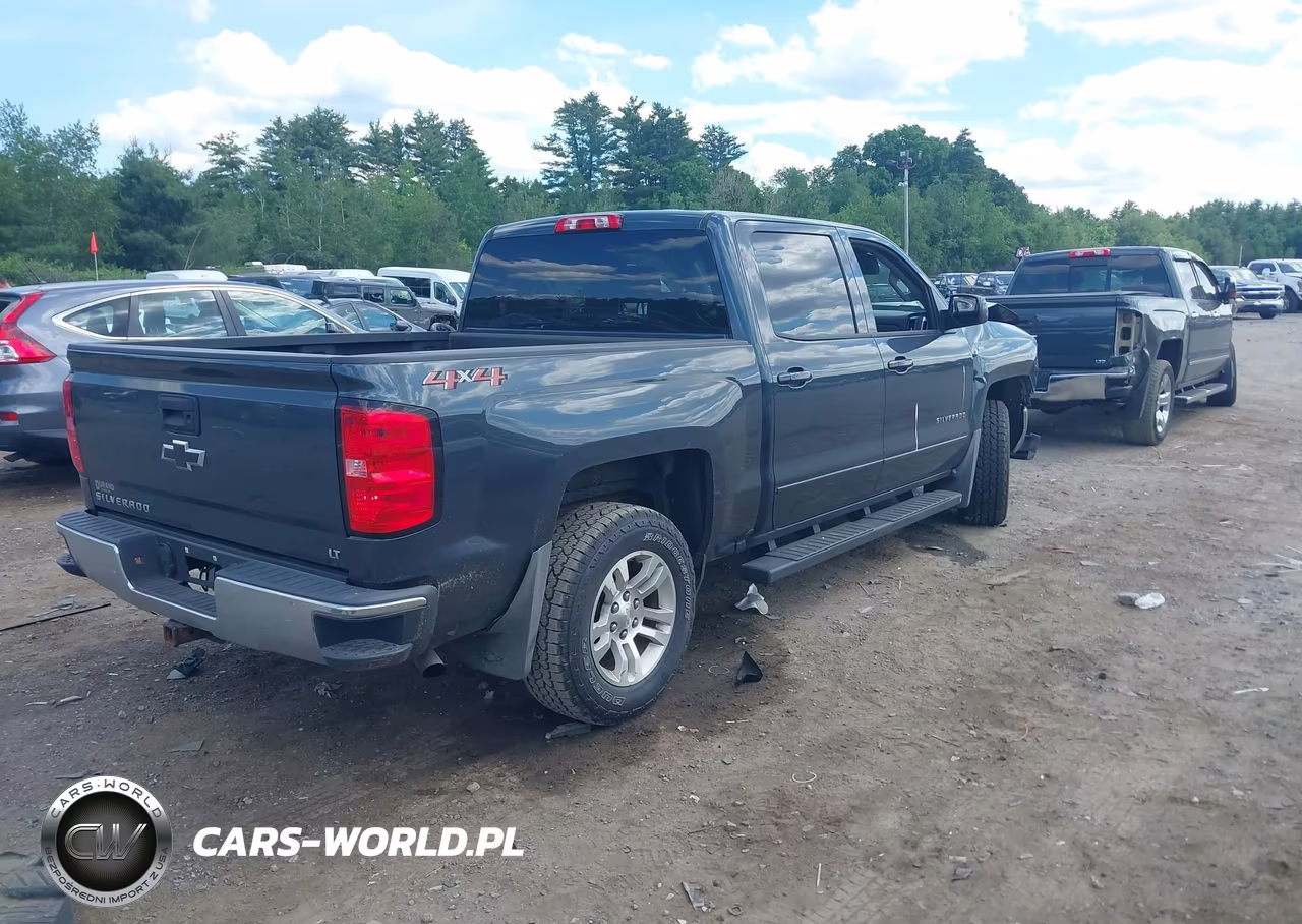 2018 Chevrolet Silverado 1500 Lt VIN:3GCUKREC8JG212368 - 4