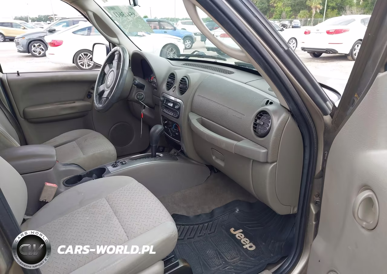 2006 Jeep Liberty Renegade VIN:1J4GK38K56W190376 - 5