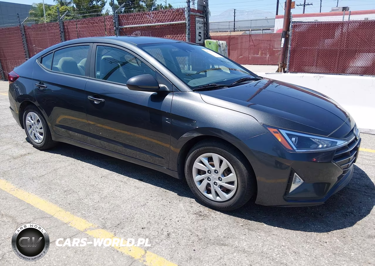 2020 Hyundai Elantra Se – zdjęcie 1 z 18