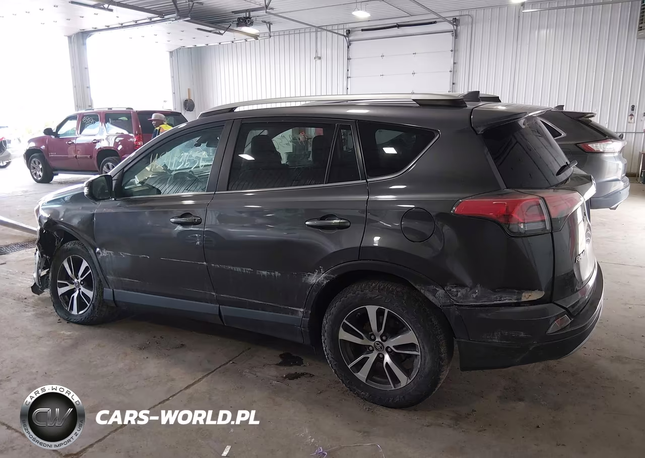 2018 Toyota Rav4 Xle VIN:2T3RFREV4JW734622 - 14