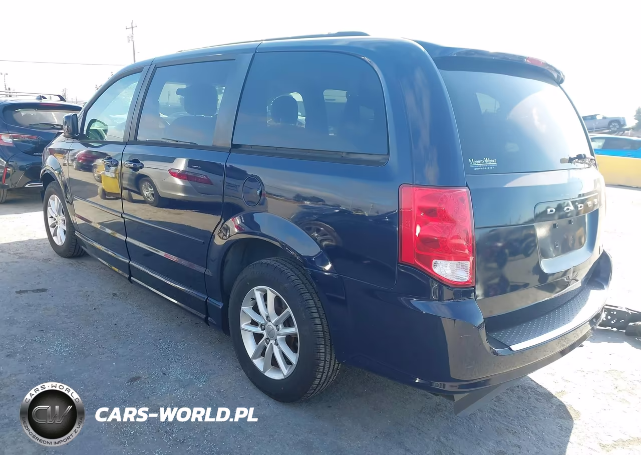 2013 Dodge Grand Caravan Sxt VIN:2C4RDGCGXDR738283 - 3