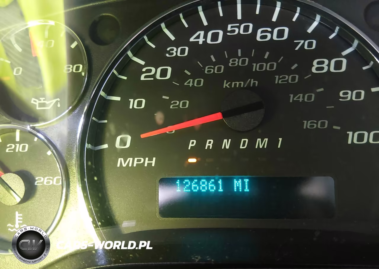 2018 Chevrolet Express 2500 Work Van VIN:1GCWGAFG5J1337095 - 15