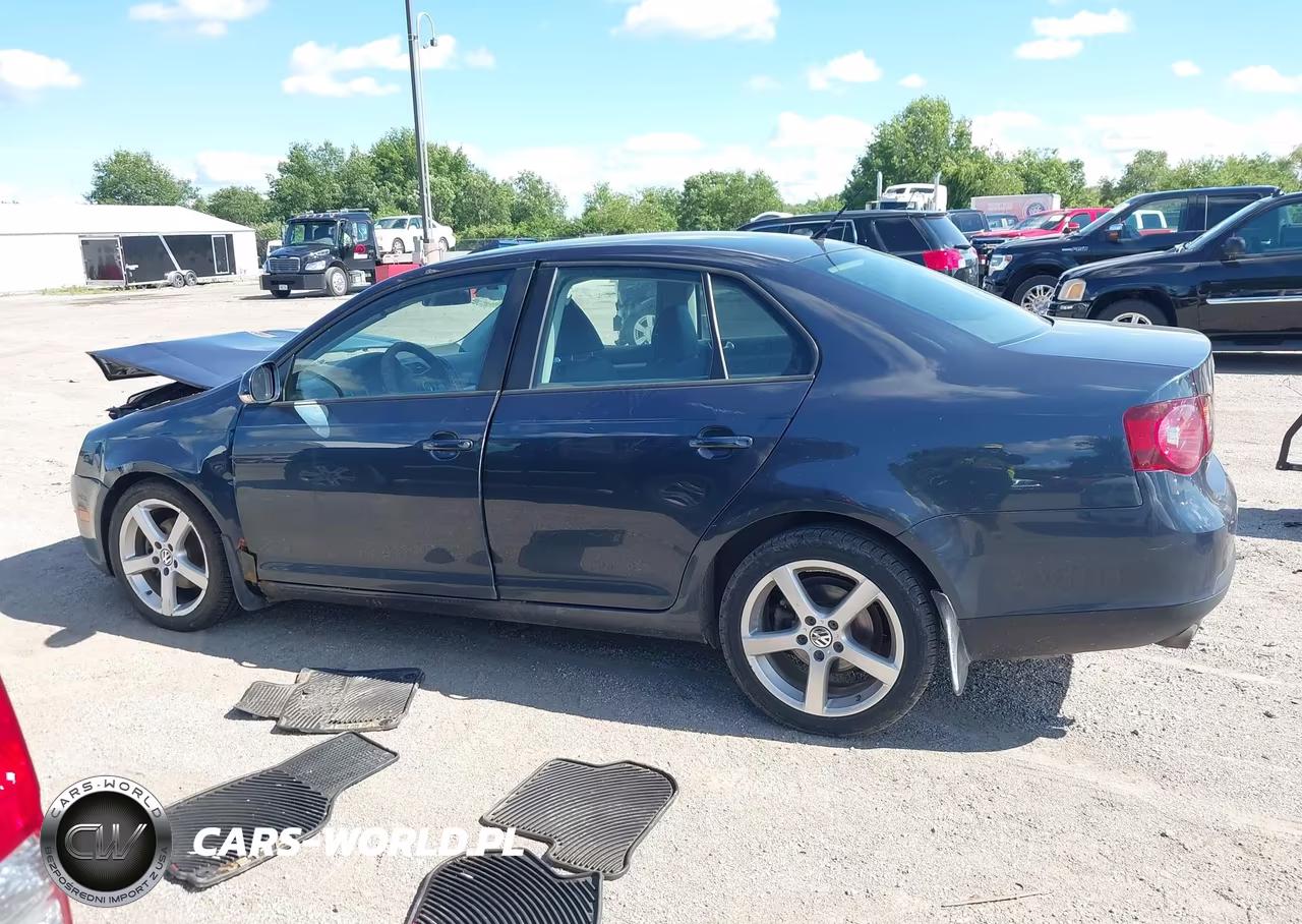 2010 Volkswagen Jetta Limited Edition VIN:3VWAX7AJ1AM083210 - 14