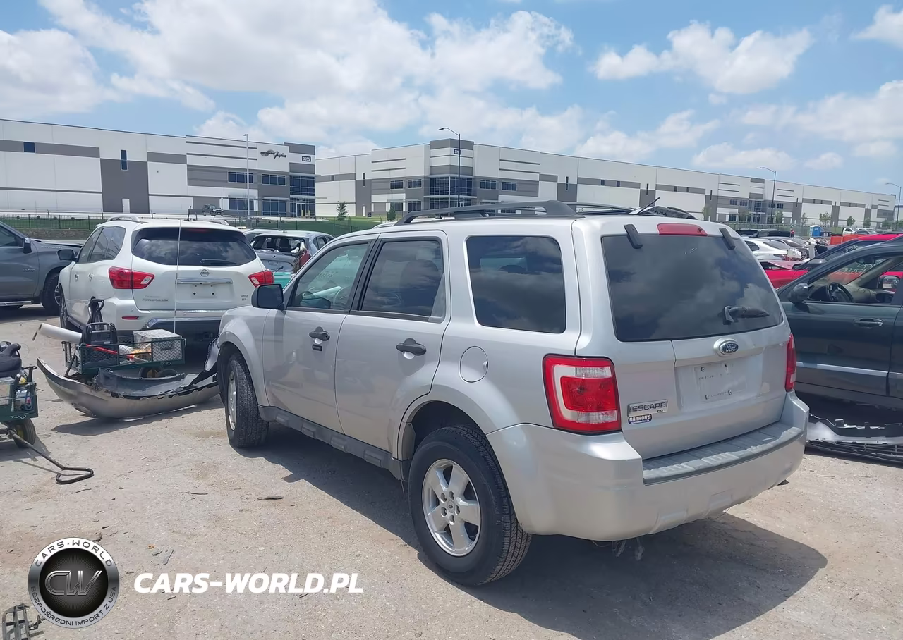 2009 Ford Escape Xlt VIN:1FMCU03G19KA64958 - 3
