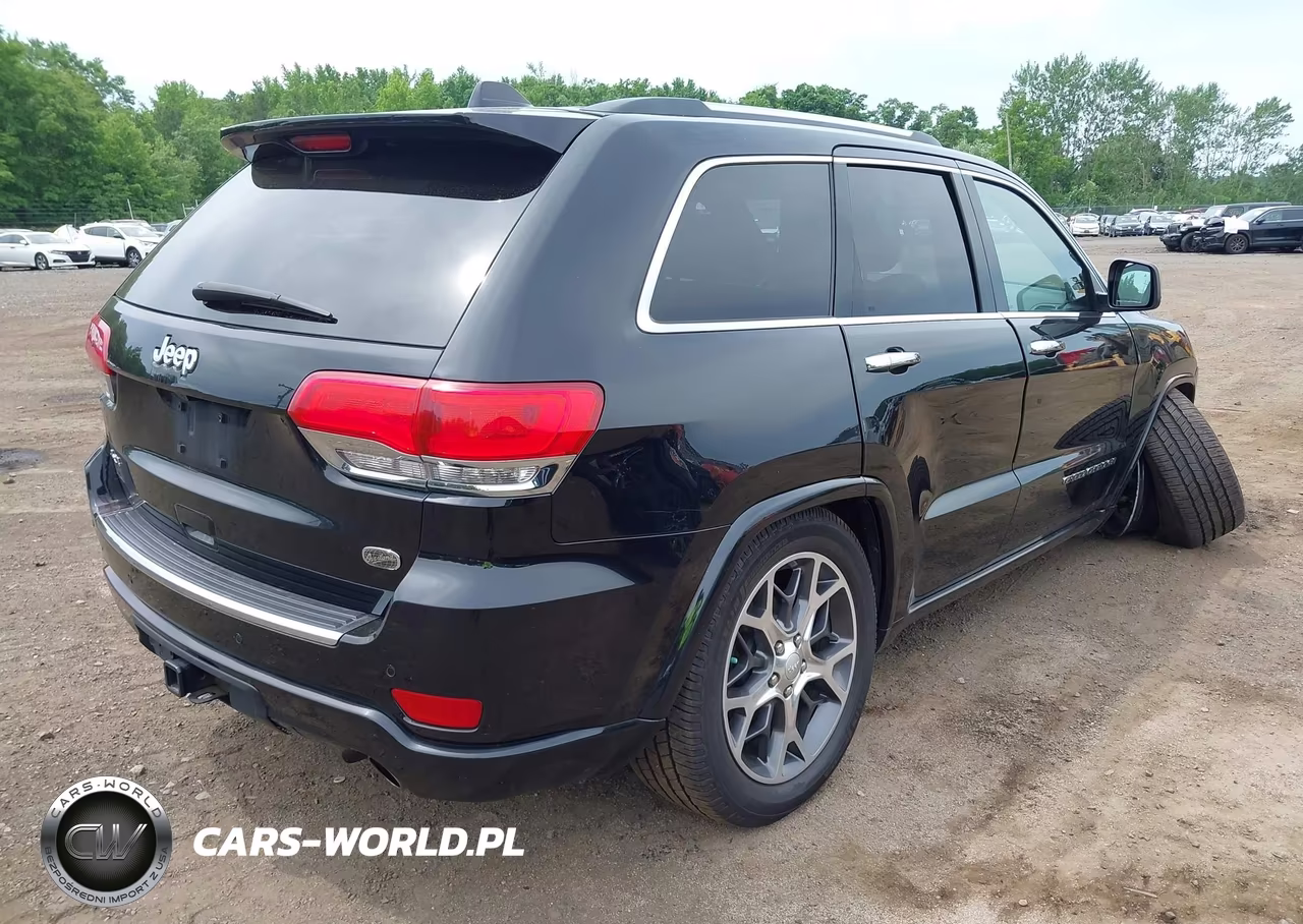 2020 Jeep Grand Cherokee Overland 4X4 VIN:1C4RJFCGXLC136090 - 4