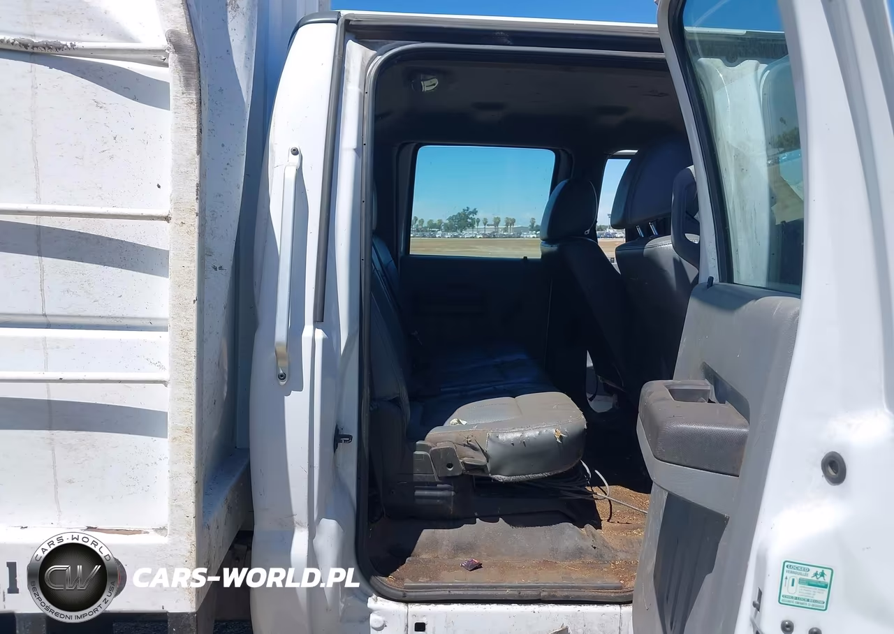 2017 Ford F-650 Diesel VIN:1FDNW6DC6HDB02477 - 6