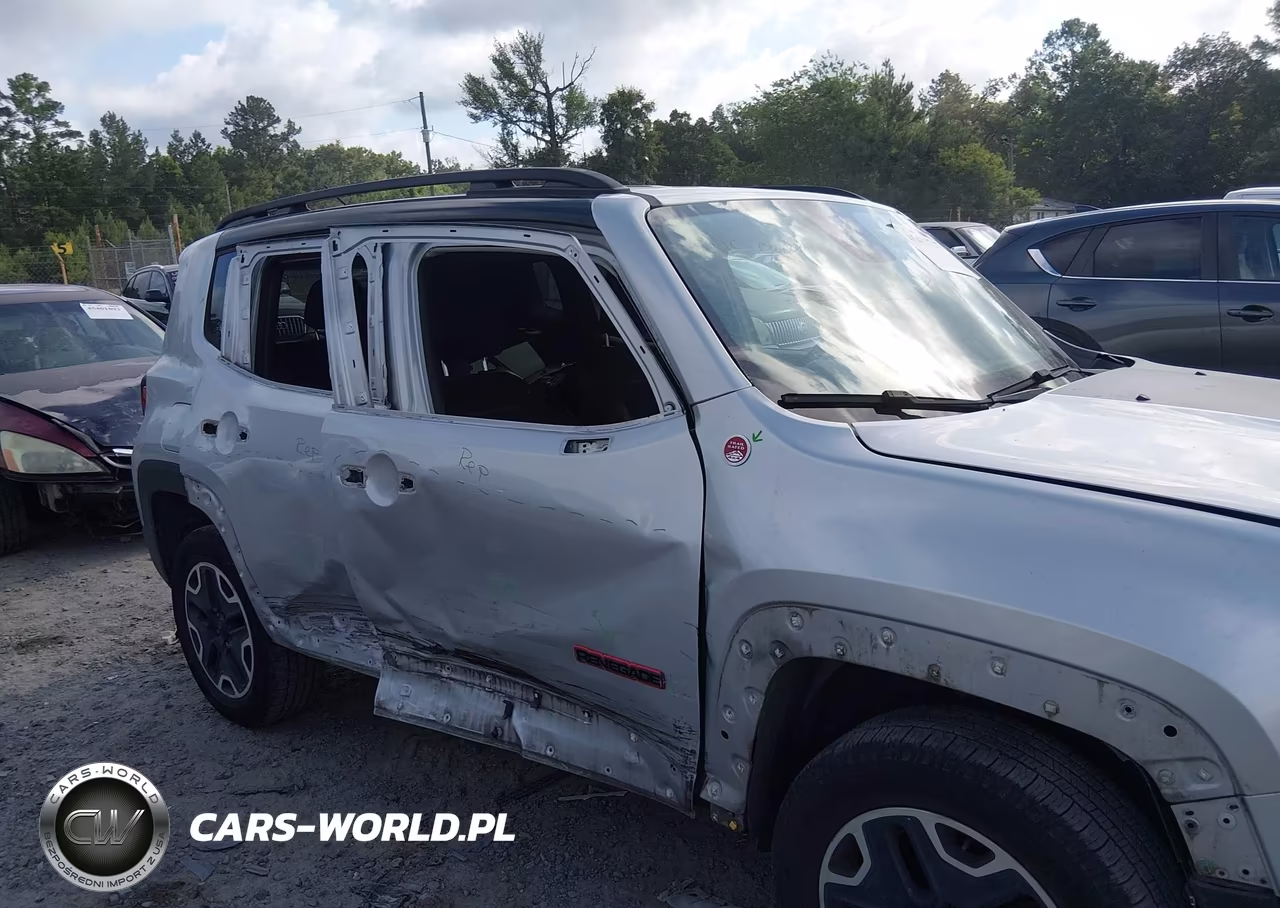 2016 Jeep Renegade Trailhawk VIN:ZACCJBCT0GPD88332 - 6