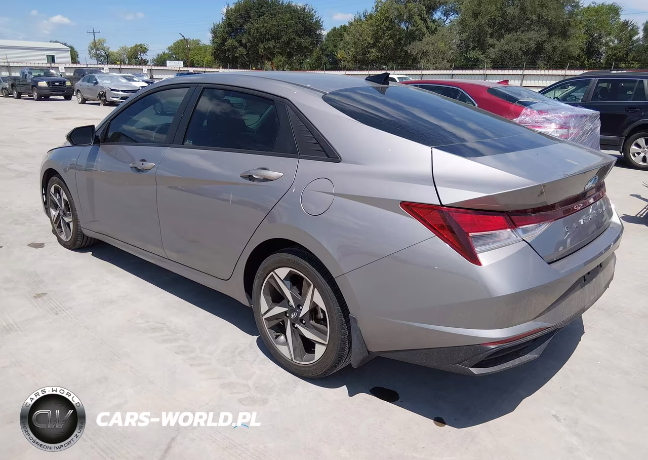 2023 Hyundai Elantra Sel VIN:KMHLS4AGXPU520313 - 3