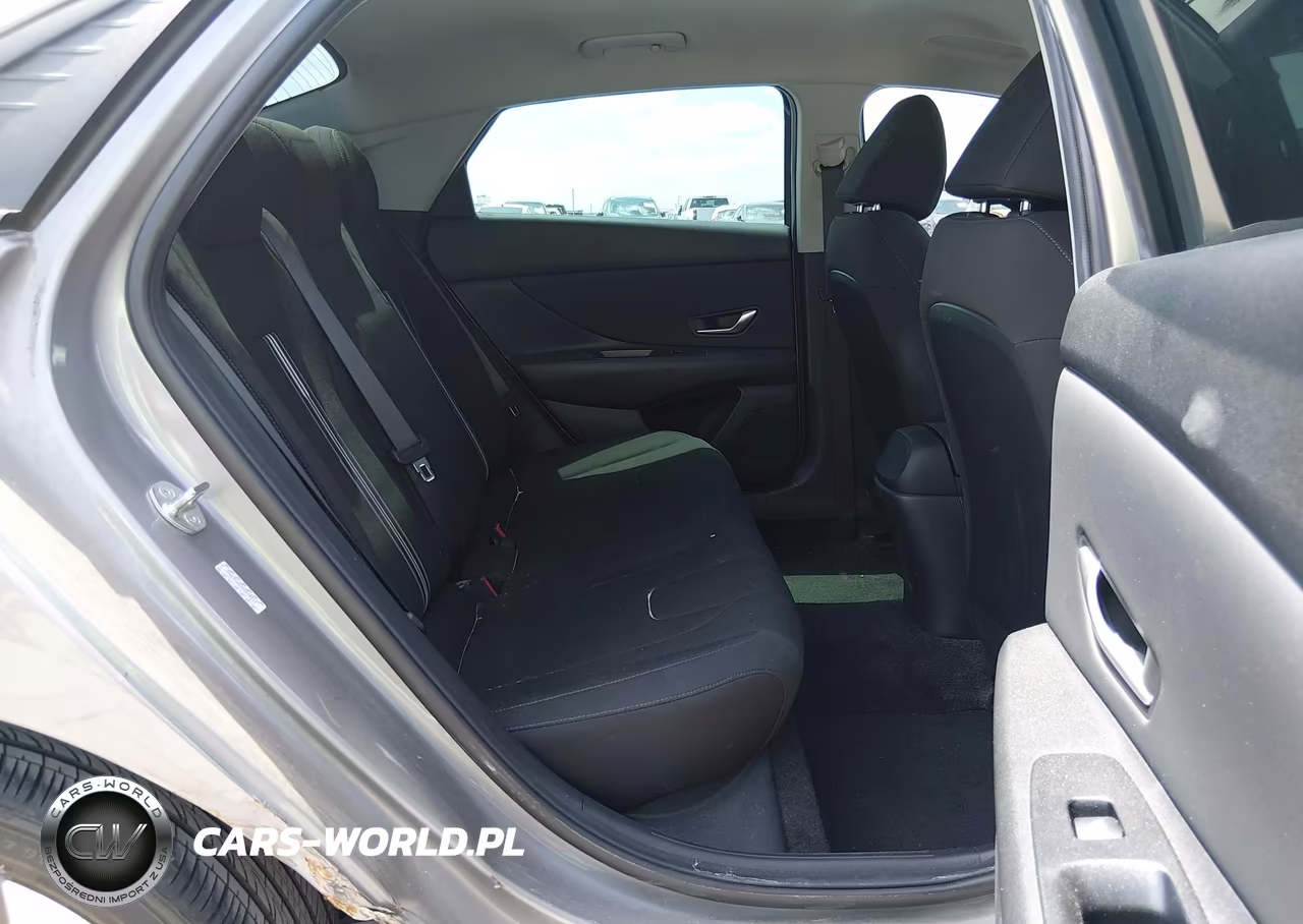 2023 Hyundai Elantra Sel VIN:KMHLS4AGXPU520313 - 8