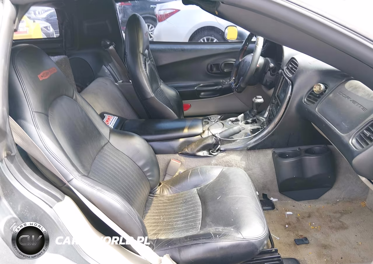 2004 Chevrolet Corvette VIN:1G1YY22G845113763 - 5