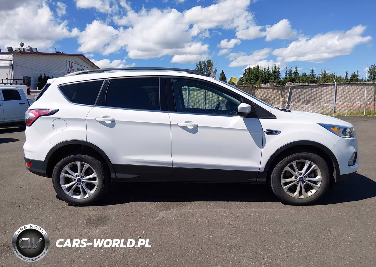 2018 Ford Escape Se VIN:1FMCU9GD0JUD08676 - 13