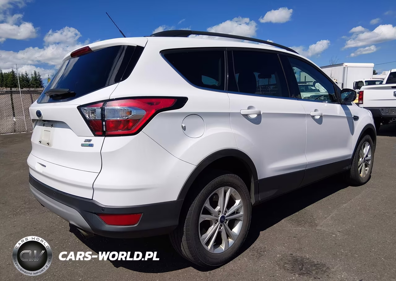 2018 Ford Escape Se VIN:1FMCU9GD0JUD08676 - 4