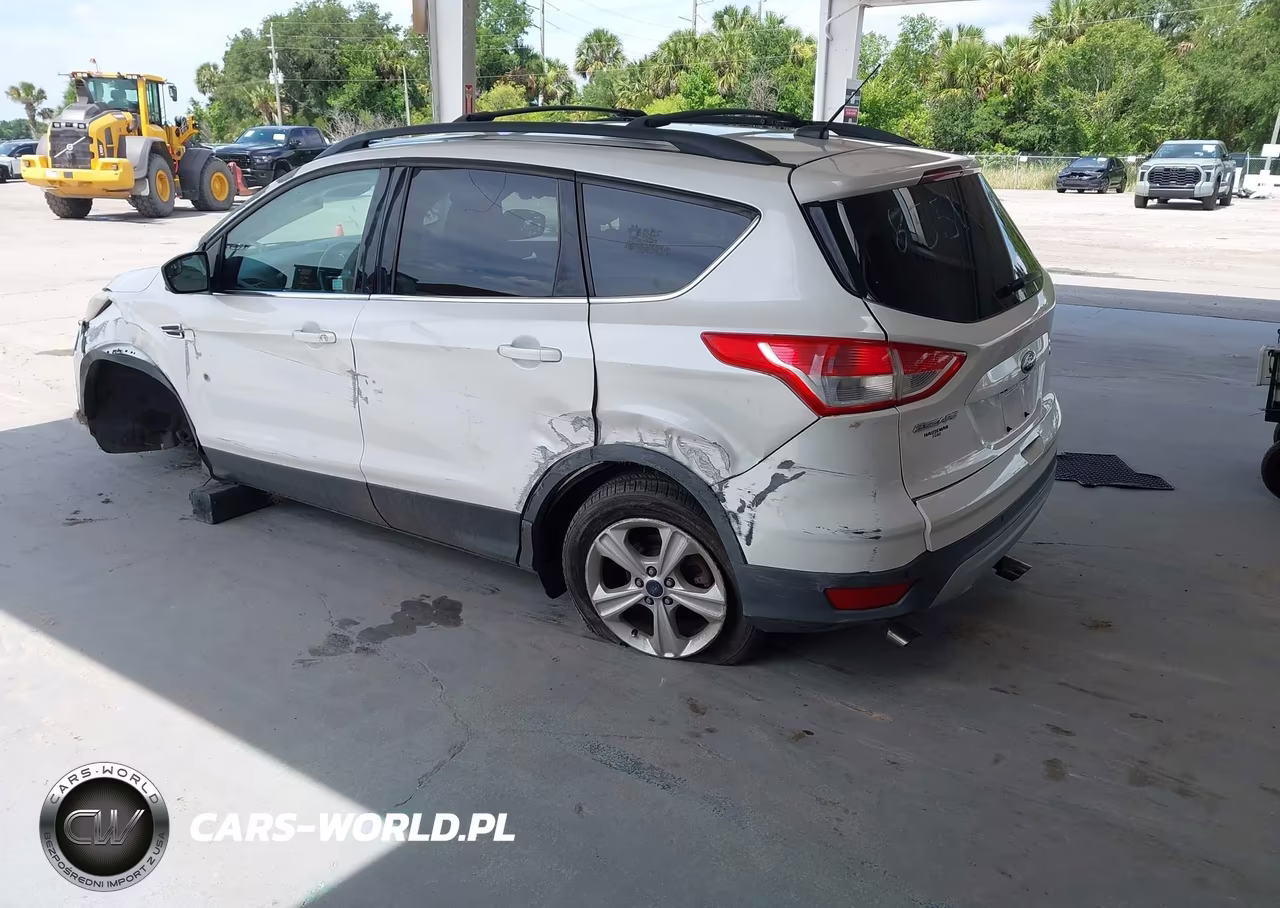 2016 Ford Escape Se VIN:1FMCU9G9XGUB18551 - 3