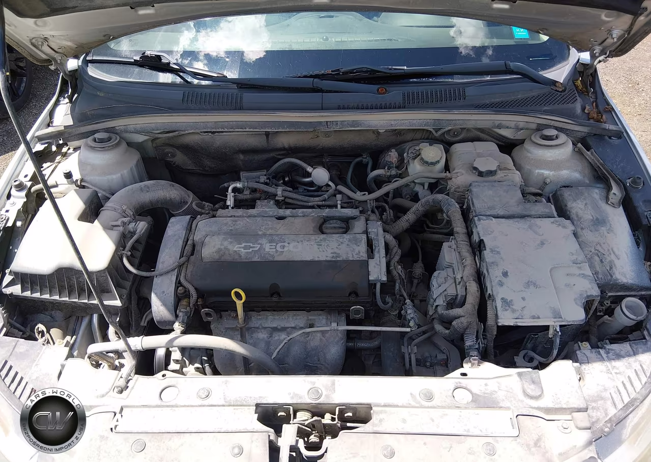 2011 Chevrolet Cruze Ls VIN:1G1PC5SH6B7243286 - 10