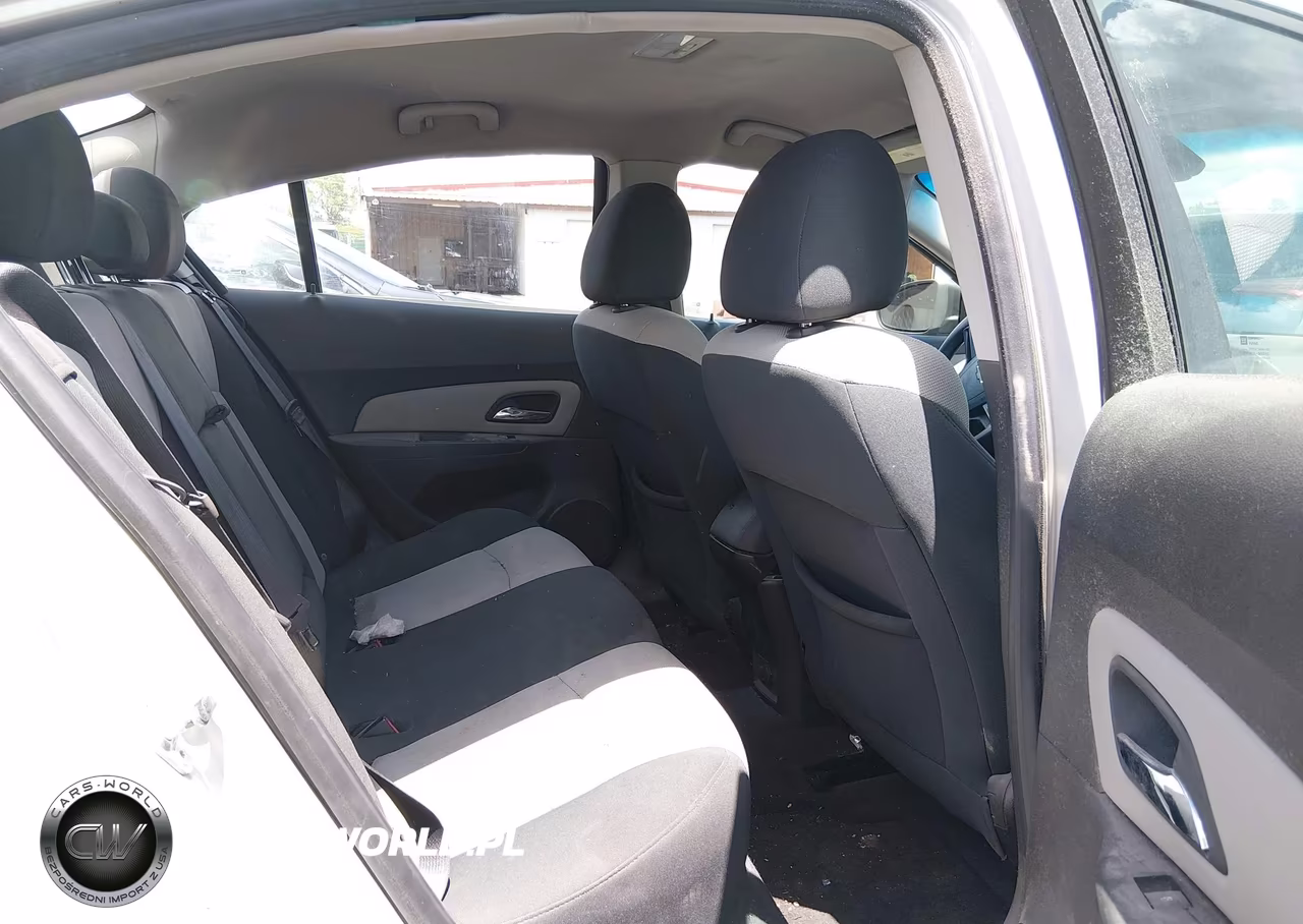 2011 Chevrolet Cruze Ls VIN:1G1PC5SH6B7243286 - 8