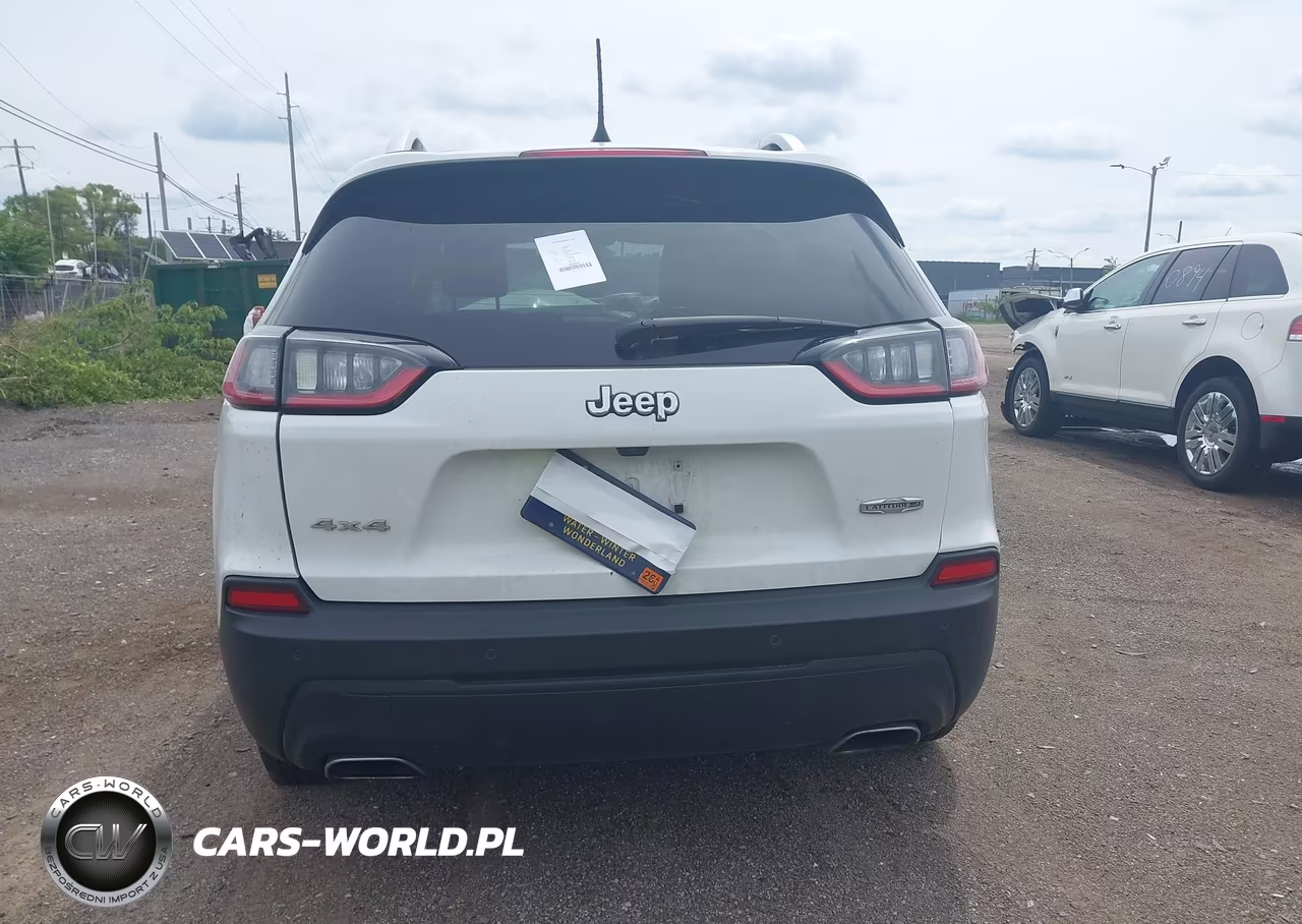 2021 Jeep Cherokee Latitude Lux 4X4 VIN:1C4PJMMX8MD158417 - 15