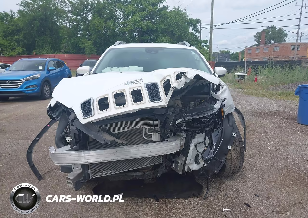 2021 Jeep Cherokee Latitude Lux 4X4 VIN:1C4PJMMX8MD158417 - 6