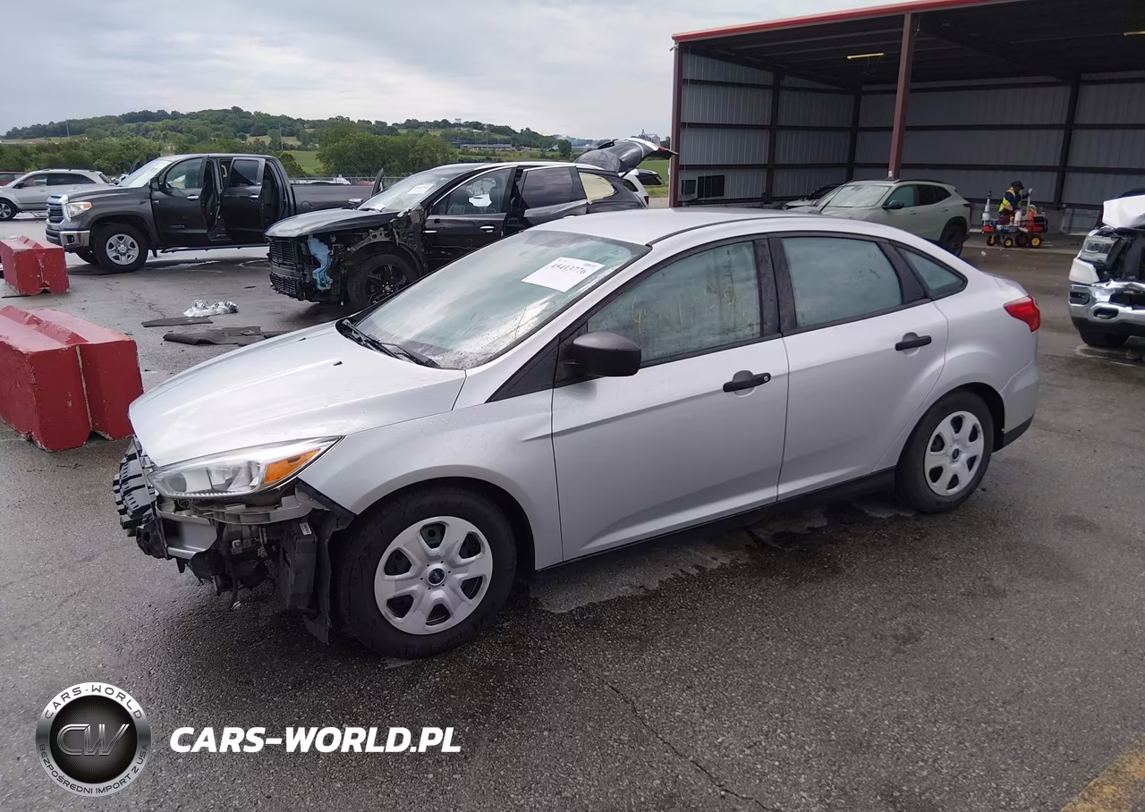 2015 Ford Focus S VIN:1FADP3E23FL248457 - 2