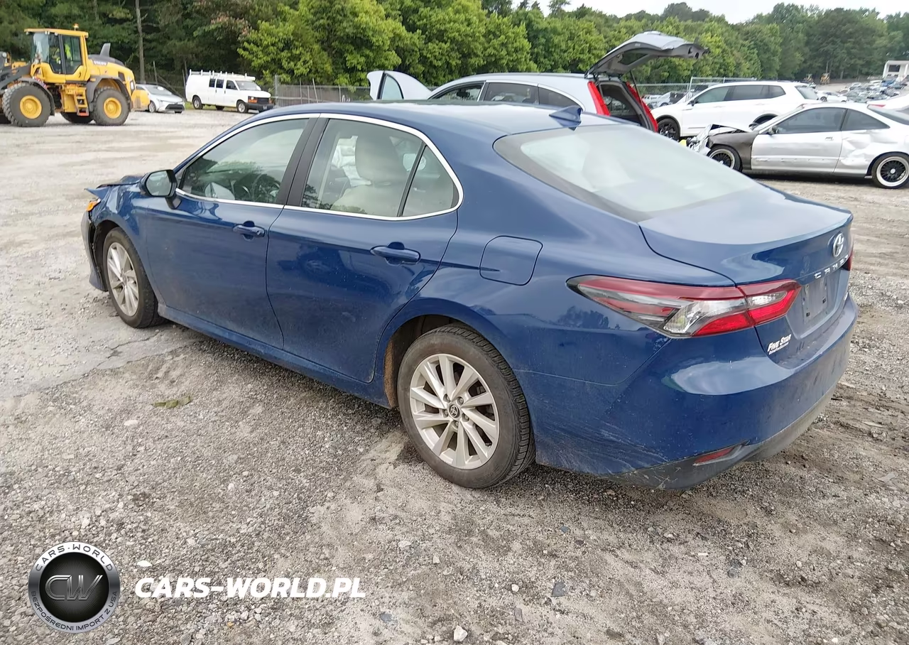 2024 Toyota Camry Le VIN:4T1C11AK0RU226086 - 3