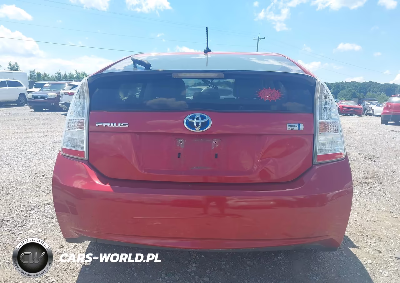 2011 Toyota Prius Two VIN:JTDKN3DU9B1473319 - 16