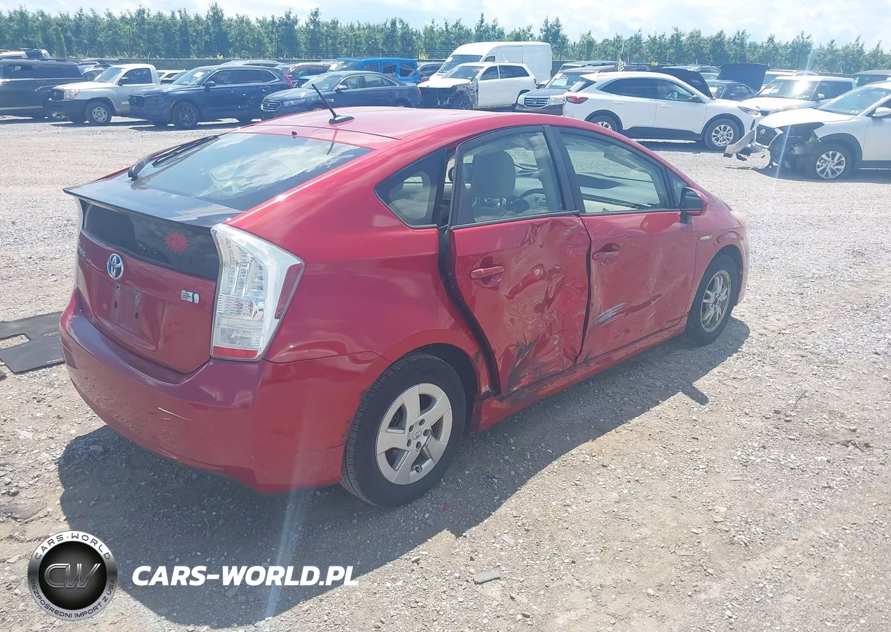 2011 Toyota Prius Two VIN:JTDKN3DU9B1473319 - 4