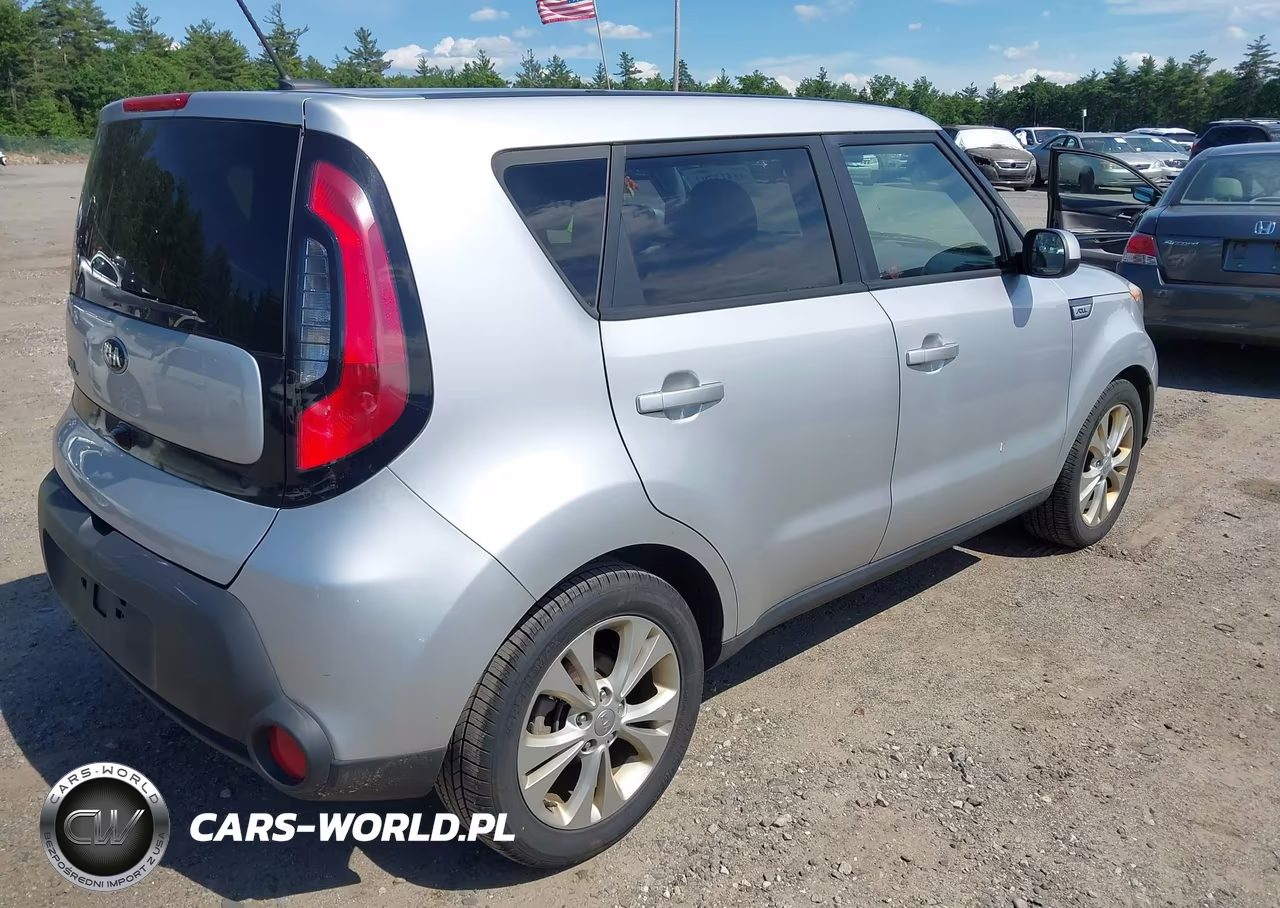 2015 Kia Soul + VIN:KNDJP3A52F7769059 - 4