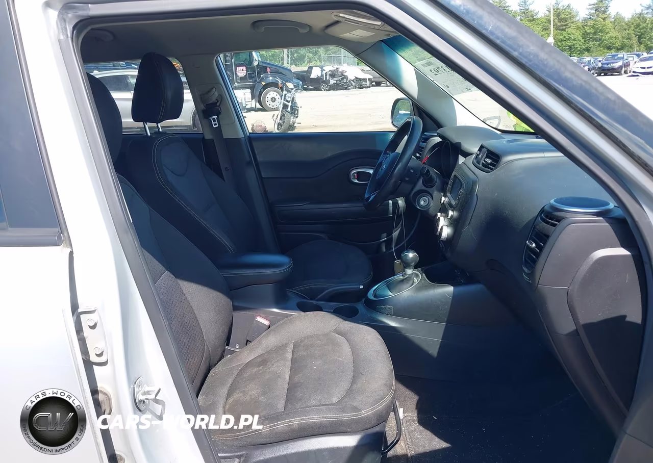 2015 Kia Soul + VIN:KNDJP3A52F7769059 - 5