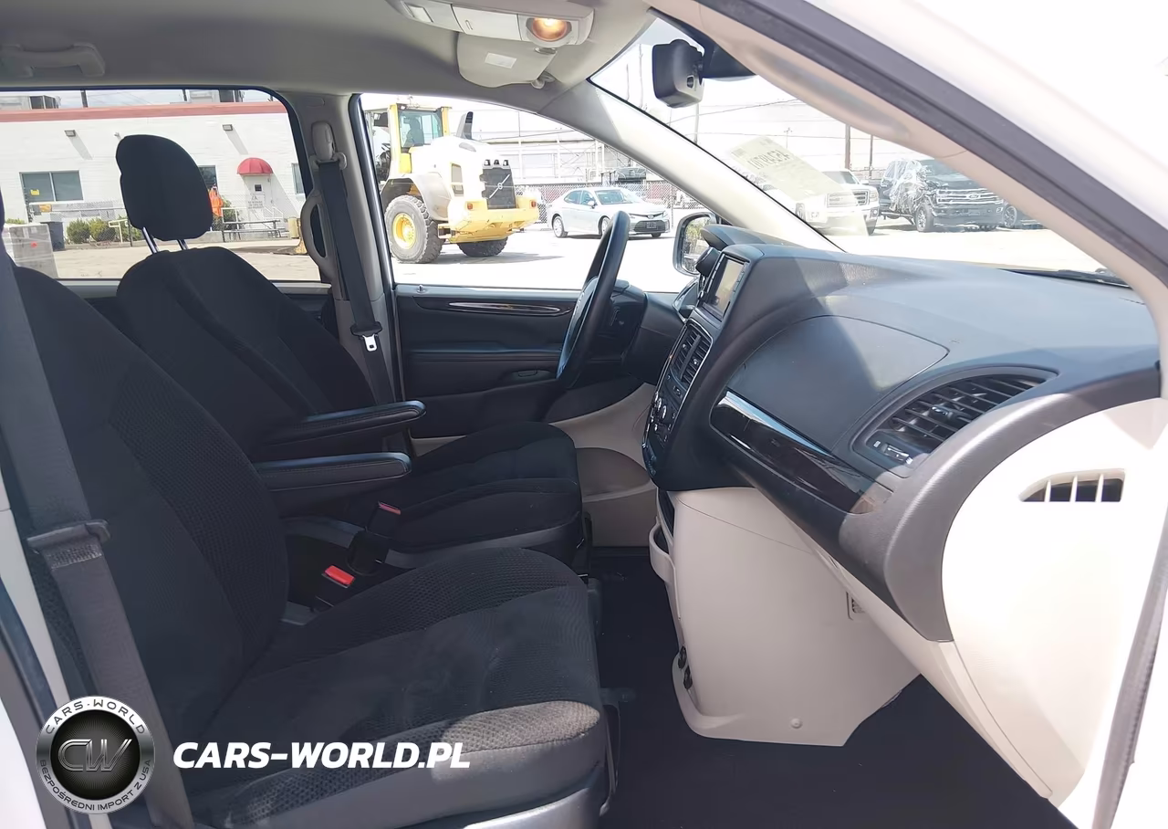 2019 Dodge Grand Caravan Se VIN:2C4RDGBG3KR571702 - 5