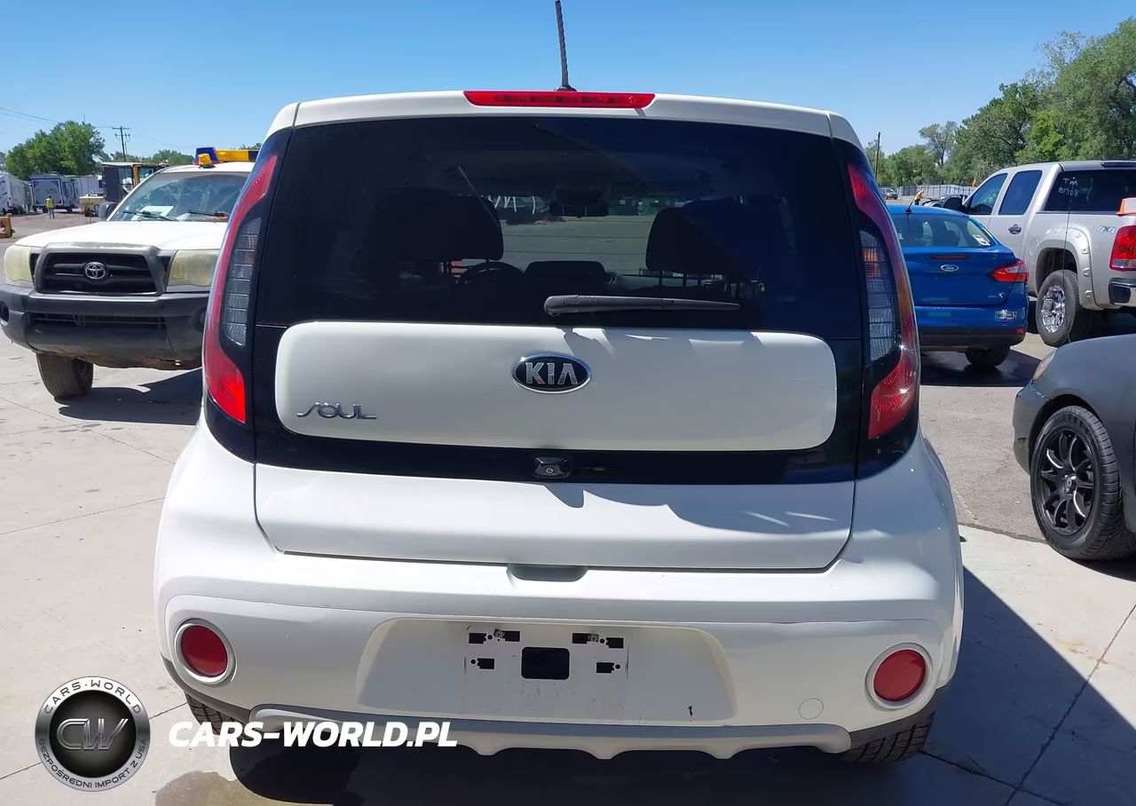 2019 Kia Soul + VIN:KNDJP3A54K7003537 - 16