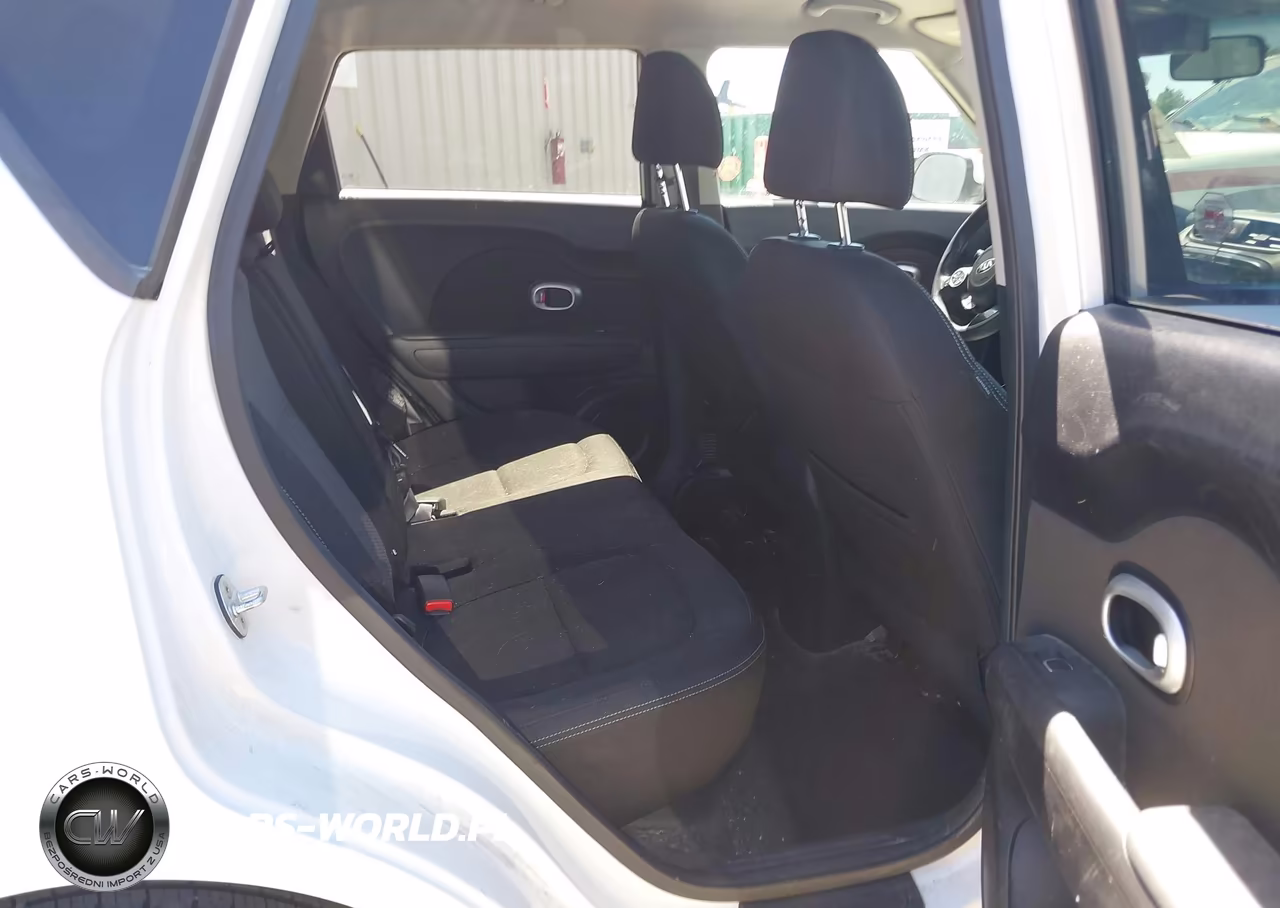 2019 Kia Soul + VIN:KNDJP3A54K7003537 - 8