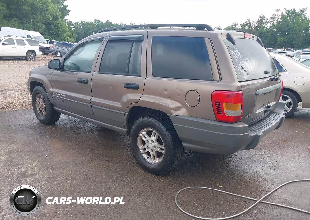 2002 Jeep Grand Cherokee Laredo VIN:1J4GX48S32C127084 - 3