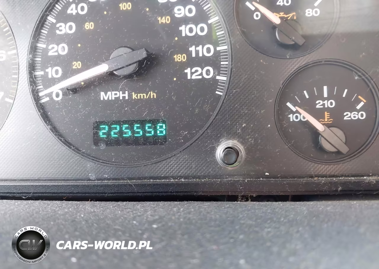 2002 Jeep Grand Cherokee Laredo VIN:1J4GX48S32C127084 - 7
