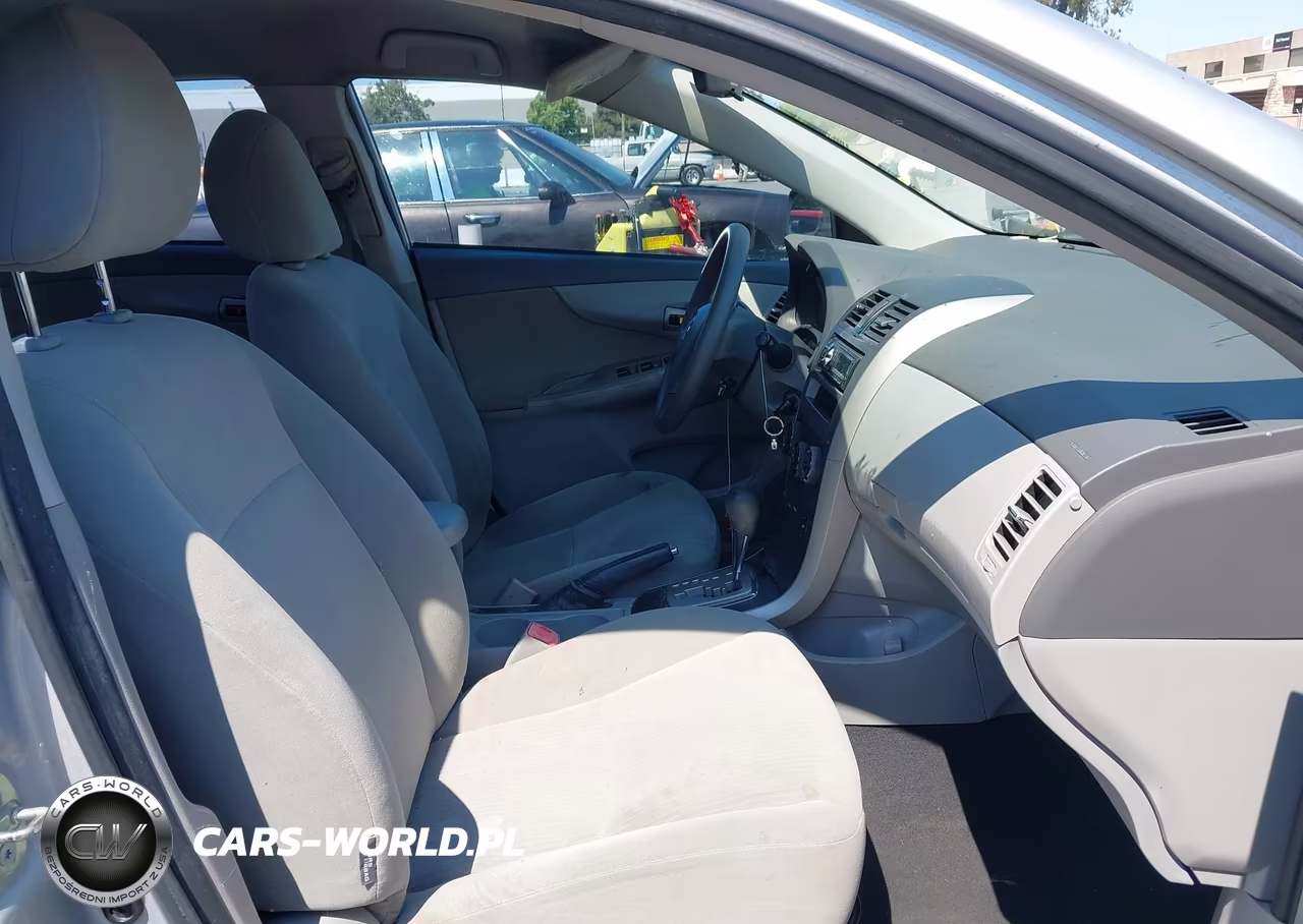 2010 Toyota Corolla Le VIN:1NXBU4EE6AZ186805 - 5