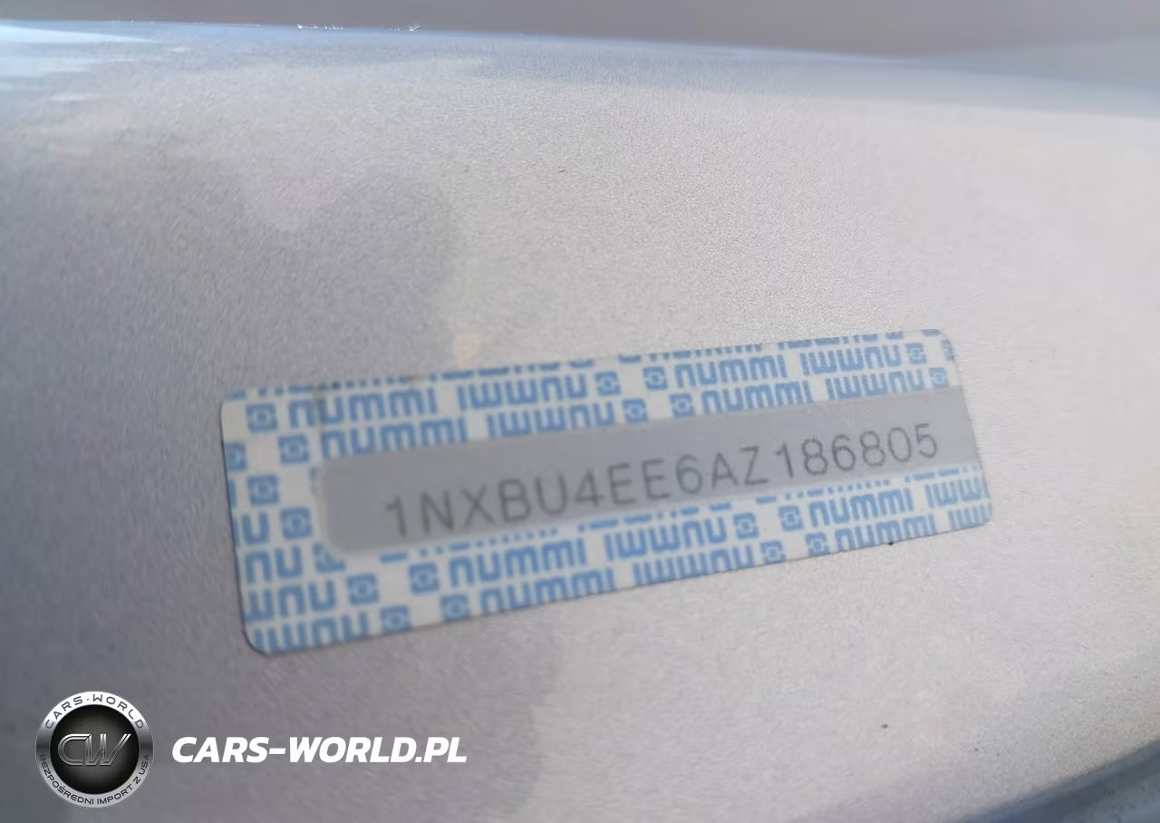 2010 Toyota Corolla Le VIN:1NXBU4EE6AZ186805 - 9