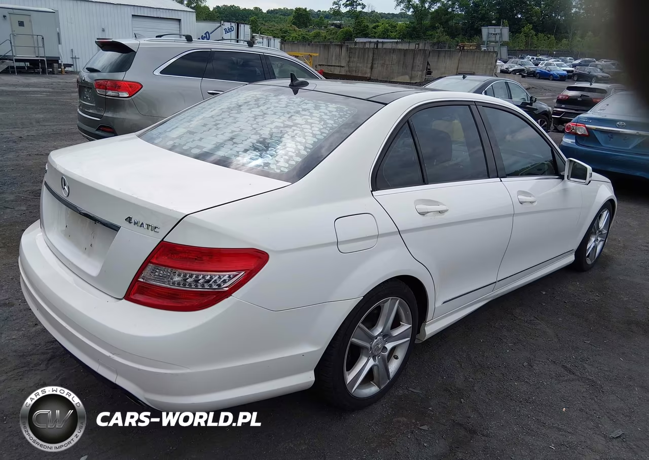 2010 Mercedes-Benz C 300 Luxury 4Matic-Sport 4Matic VIN:WDDGF8BB7AF432860 - 4