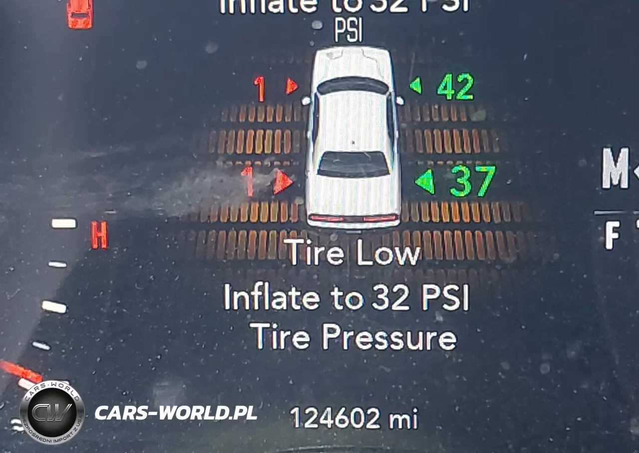 2016 Dodge Challenger Sxt VIN:2C3CDZAG5GH131565 - 15