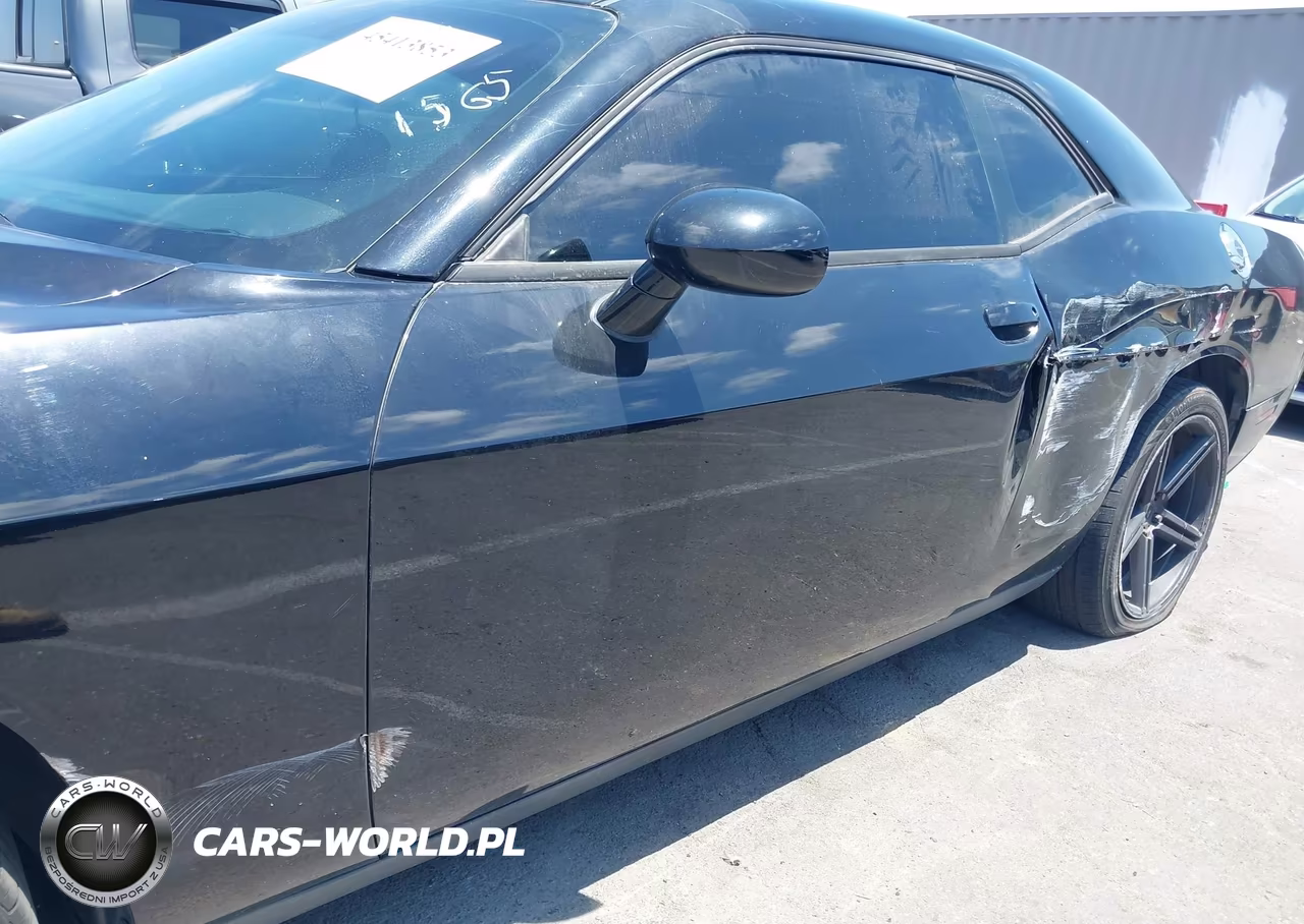 2016 Dodge Challenger Sxt VIN:2C3CDZAG5GH131565 - 17