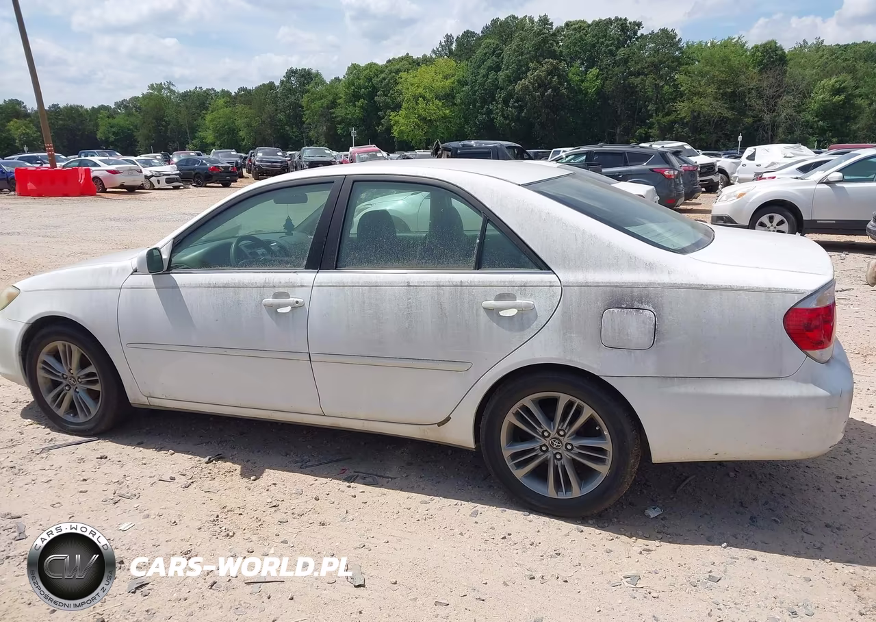 2005 Toyota Camry Le VIN:4T1BE32K75U009087 - 6