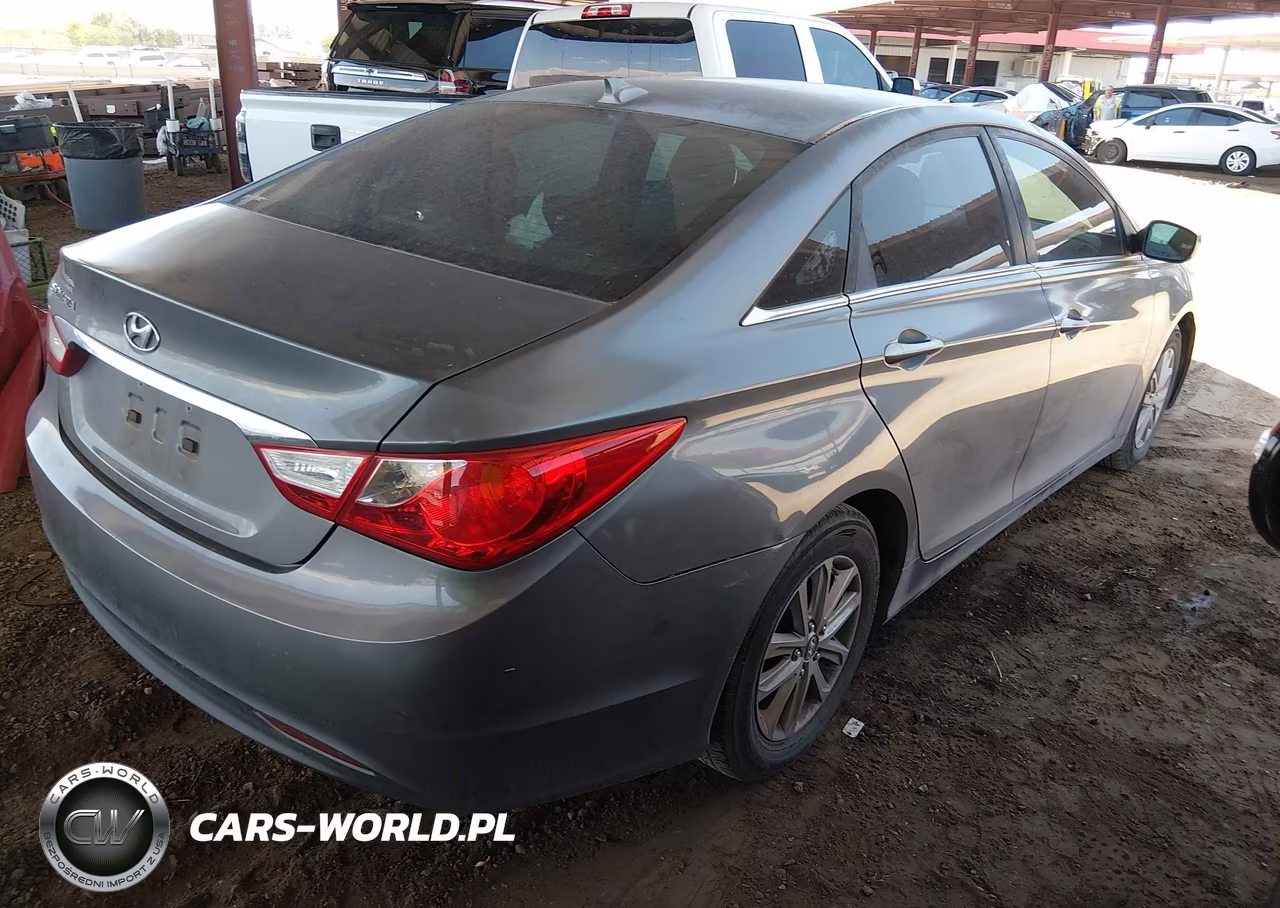 2012 Hyundai Sonata Gls VIN:5NPEB4AC6CH426430 - 4
