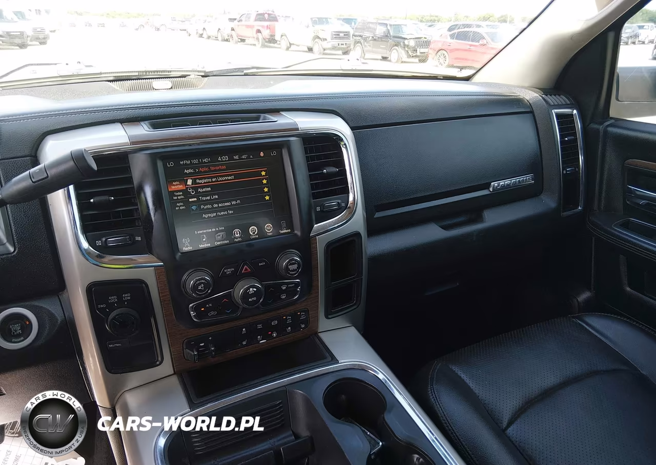 2016 Ram 3500 Laramie VIN:3C63RRJL6GG242899 - 16