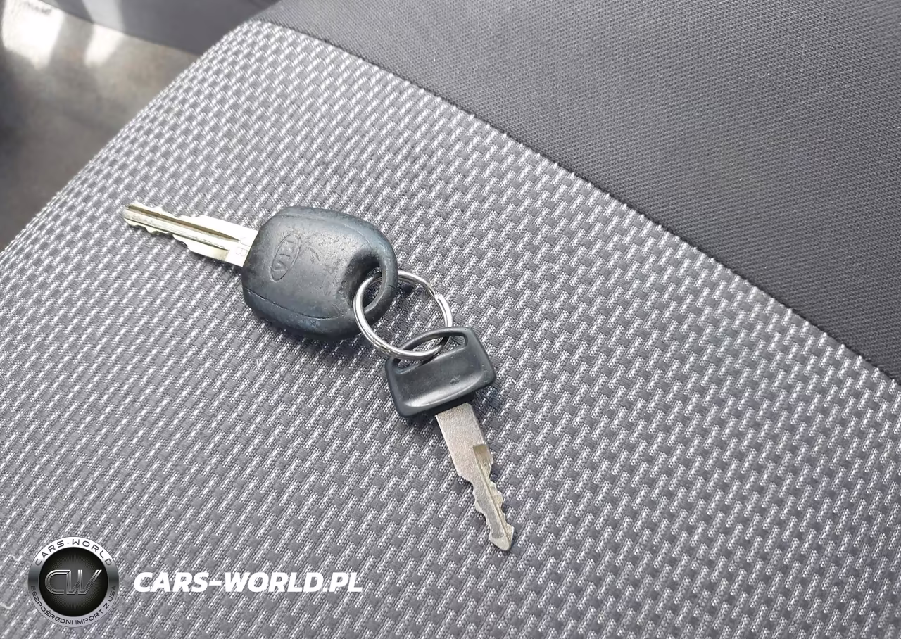 2009 Kia Rio Lx VIN:KNADE223796548901 - 11
